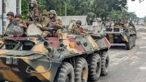 গোপালগঞ্জে ১৪৪ ধারা বহাল, শহরে টহলে আইনশৃঙ্খলা বাহিনী