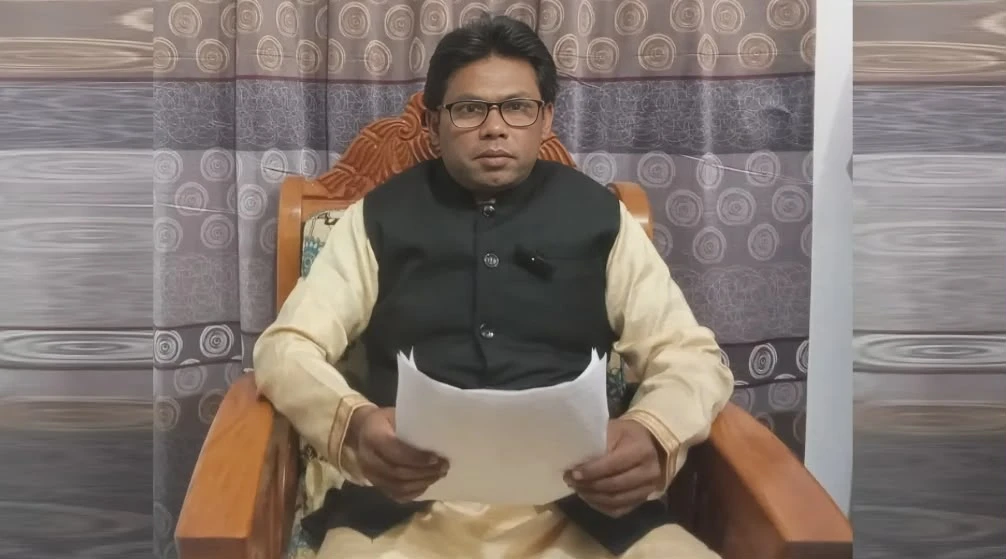 ব্যলটে নৌকা মার্কা না থাকায় সরে দাড়ালেন আরো এক প্রার্থী