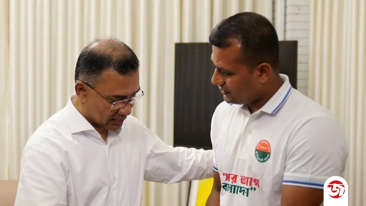 রাজনীতিতেই থাকতে চাই, চাকরি নয়: আবেগঘন স্ট্যাটাস ছাত্রদল নেতার
