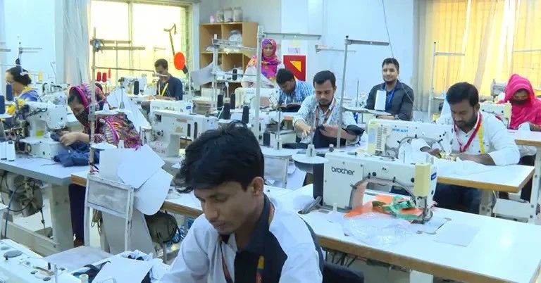 ঈদ উপলক্ষে ৯৯% পোশাক কারখানায় বেতন পরিশোধ করেছে বিজিএমইএ