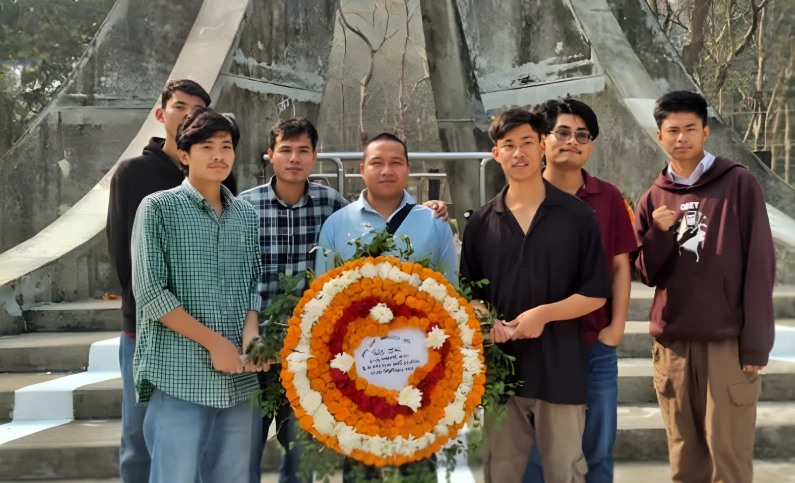 চবিতে আদিবাসীদের সাংবিধানিক স্বীকৃতি ও মাতৃভাষায় শিক্ষার দাবিতে মানববন্ধন