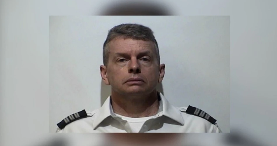 চীনা বিমানবাহিনীকে প্রশিক্ষণ দেওয়ার অভিযোগে যুক্তরাষ্ট্রের সাবেক পাইলট গ্রেফতার