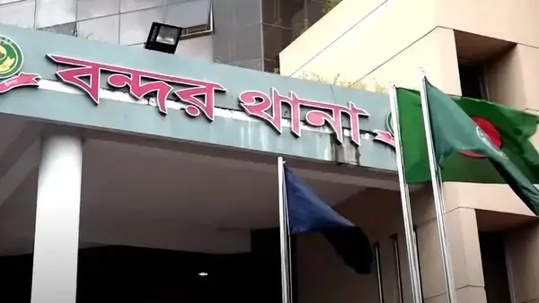 চট্টগ্রামে পুলিশের ওপর সন্ত্রাসী হামলা, যৌথ অভিযানে আ.লীগের ১৮ সন্ত্রাসী গ্রেপ্তার