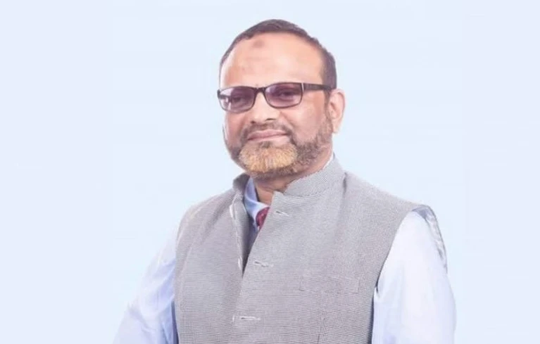 পদত্যাগ করেননি ঢাবি উপাচার্য,  কিছু গণমাধ্যমে ভুলভাবে ব্যাখ্যা