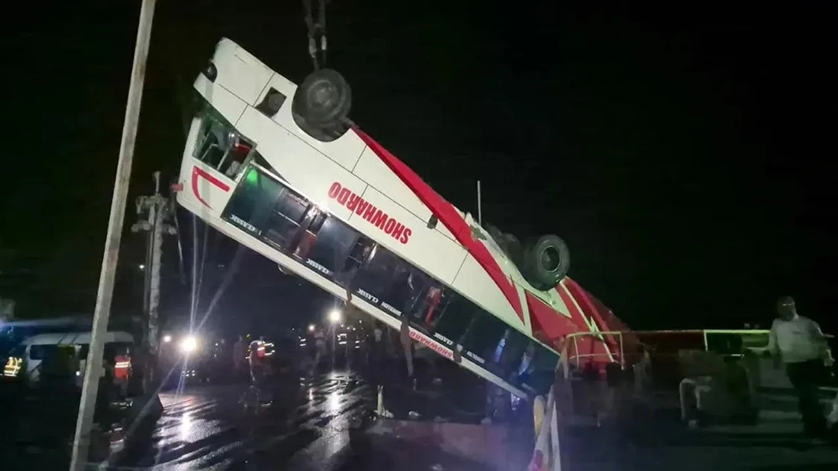 দৌলতদিয়ায় বাসডুবি, নিহতদের নাম-পরিচয় প্রকাশ