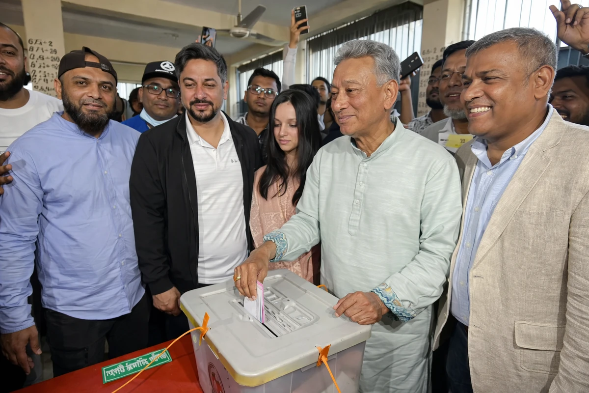 নির্বাচনে জনগণের স্বতঃস্ফূর্ত অংশগ্রহণ: আমীর খসরু