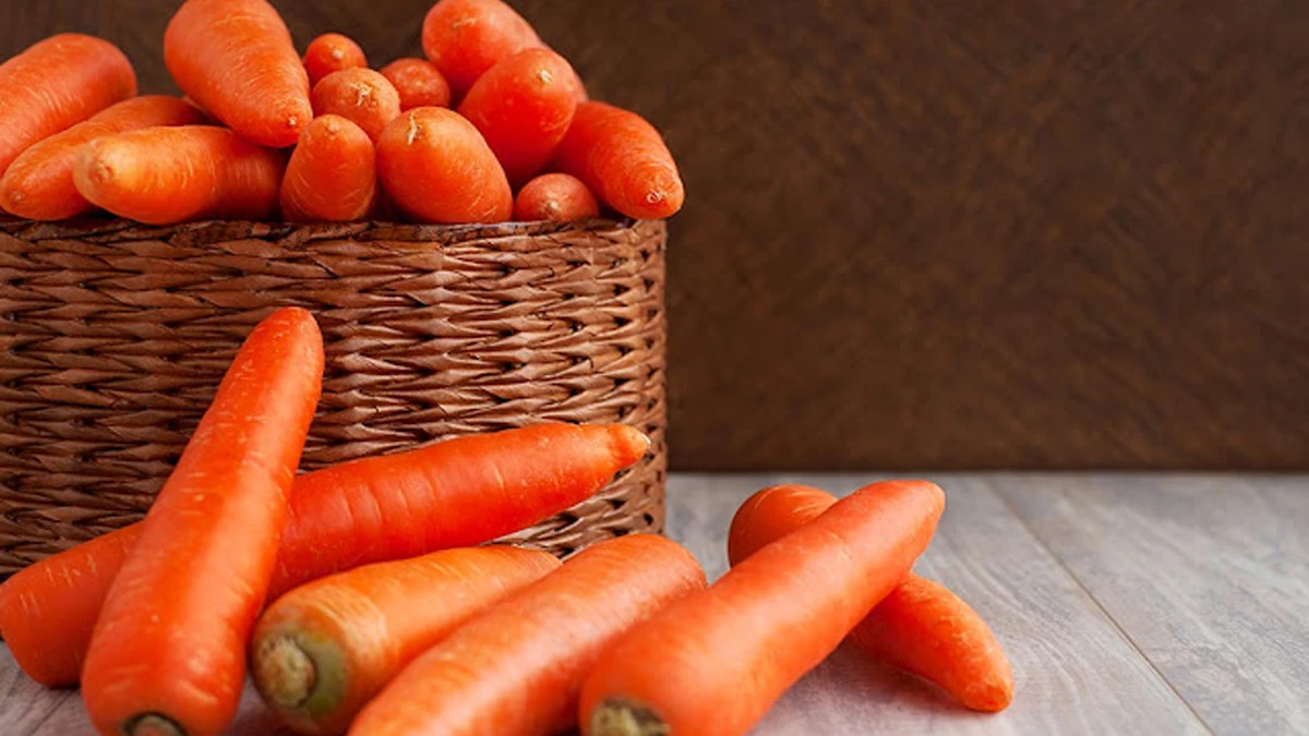 জেনে নিন গাজর খাওয়ার ৮ উপকারিতা