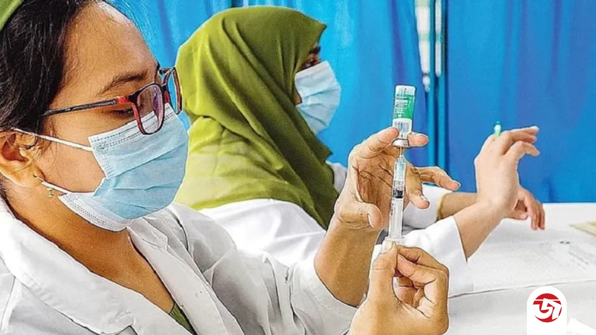১ লাখ স্বাস্থ্যকর্মী ও ২৫ হাজার মিডওয়াইফ নিয়োগের পরিকল্পনা সরকারের