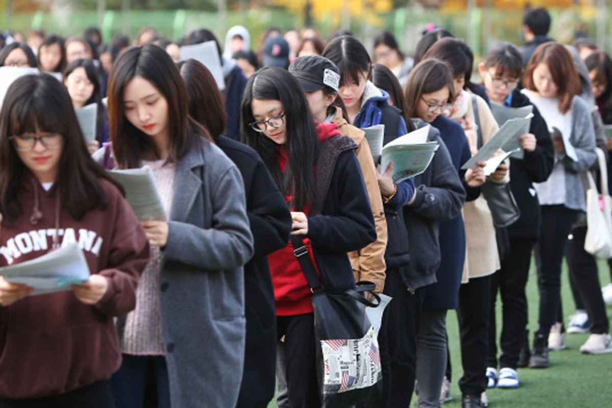 দক্ষিণ কোরিয়ার 'হ্যাগওন' সংস্কৃতির ভয়ংকর অন্ধকার দিক উন্মোচন!