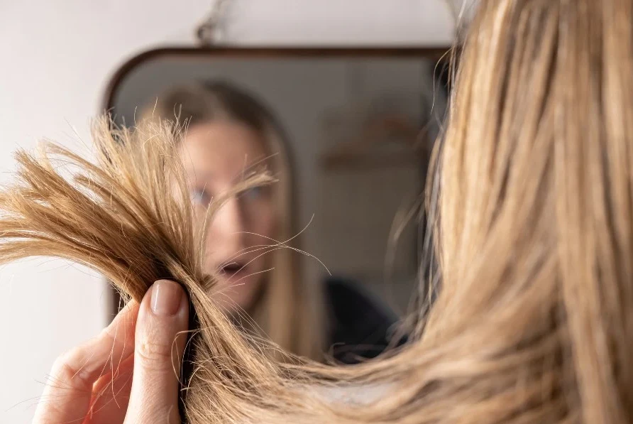 চুলের বয়েলিং পয়েন্ট থেকে বাঁচার রহস্য জানুন আজই!