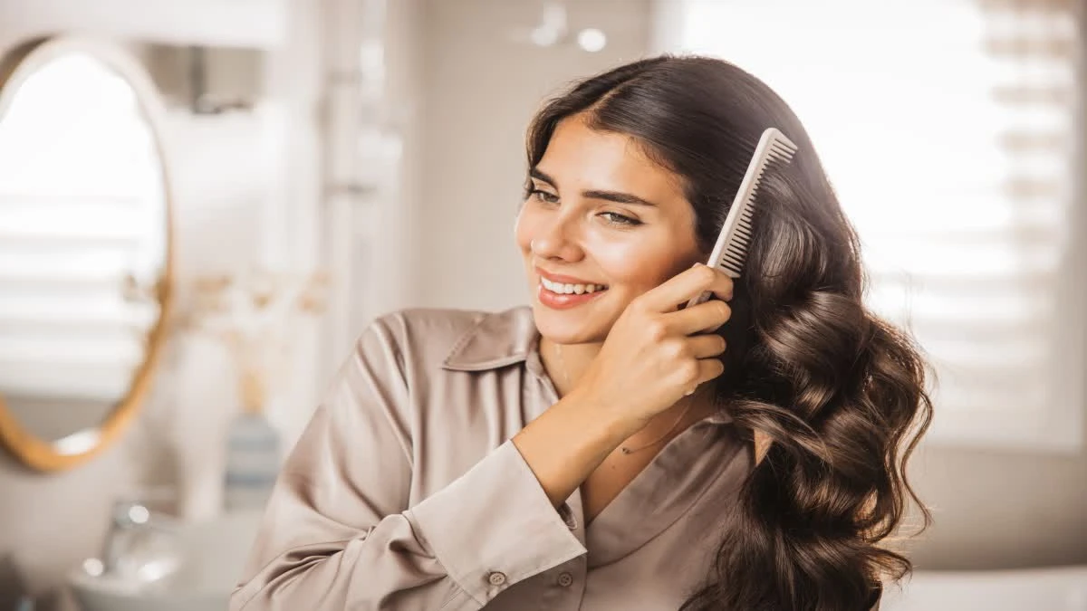 শুষ্ক ও রুক্ষ চুলে সিল্ক প্রোটিন! মিরাকল নাকি শুধু হাইপ?