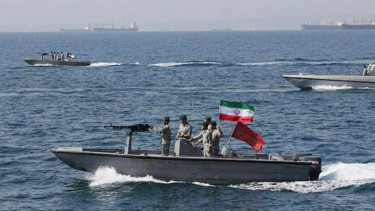 কারা হরমুজ প্রণালী ব্যবহার করার অনুমতি পেলো, জানল ইরান