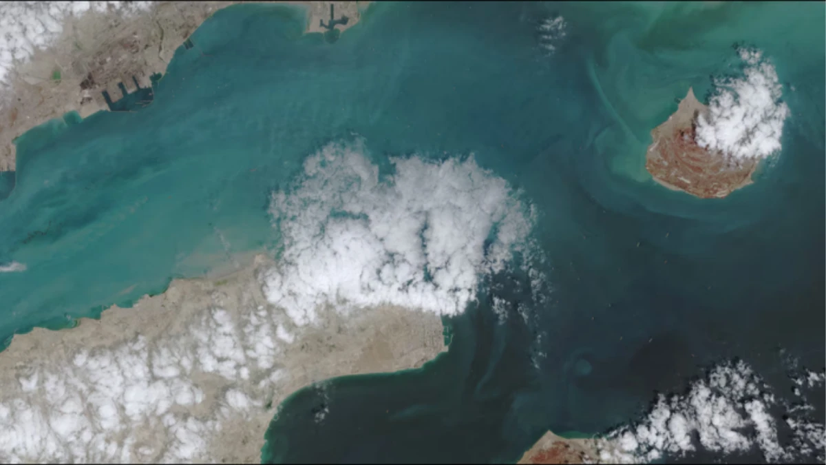 হরমুজ প্রণালী ‘পূর্বের অবস্থায়’ ফিরে এসেছে - আইআরজিসি