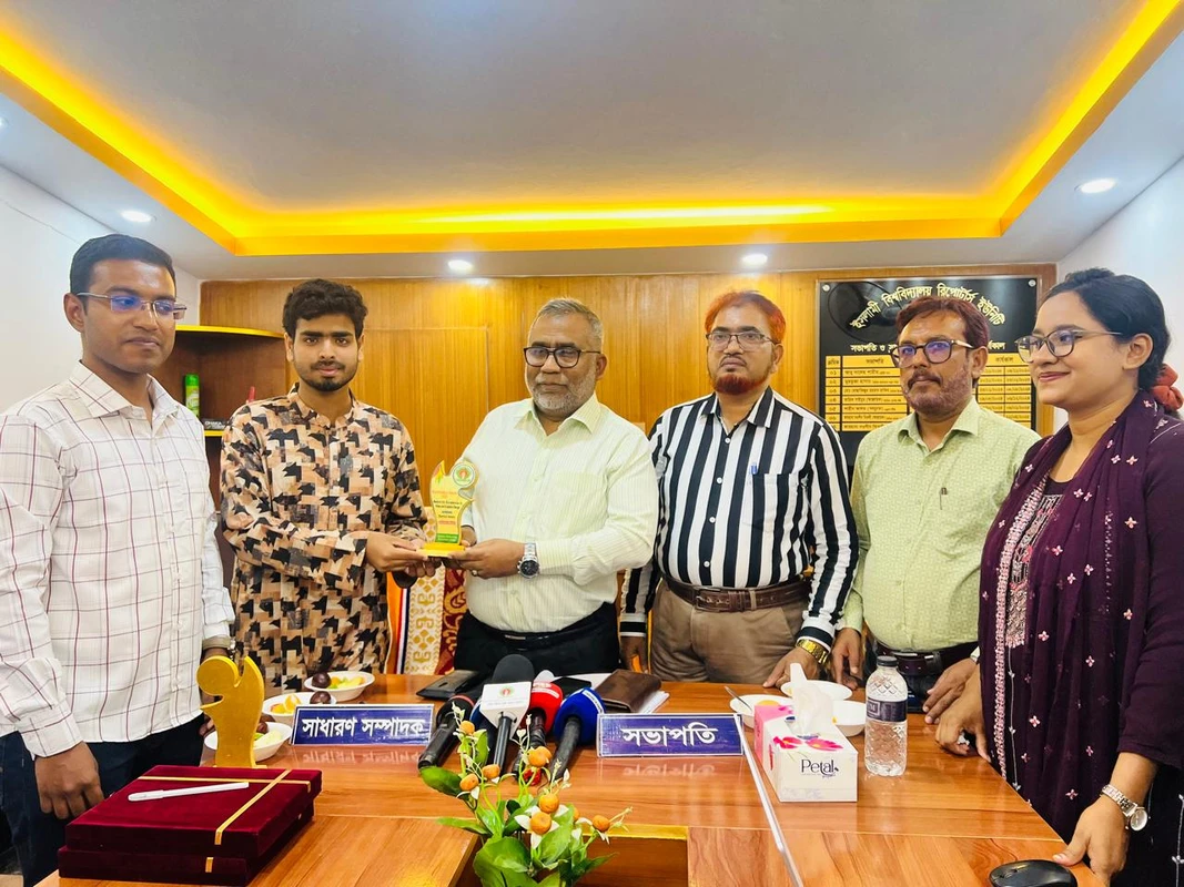 ইবি রিপোর্টার্স ইউনিটি'র বর্ষসেরা ভিডিও-গ্রাফিক্স ডিজাইন এক্সিলেন্স পুরস্কার পেলন জাগরণ নিউজের সামি