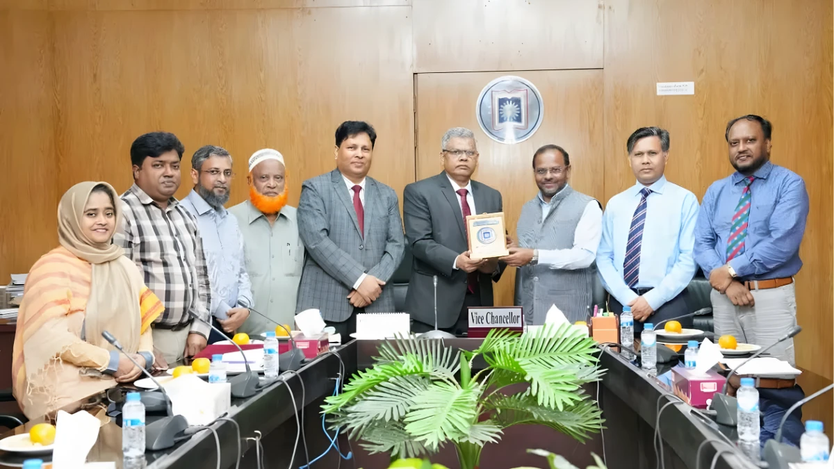 রাবি উপাচার্যের সঙ্গে ভারতীয় সহকারী হাই কমিশনারের সৌজন্য সাক্ষাৎ