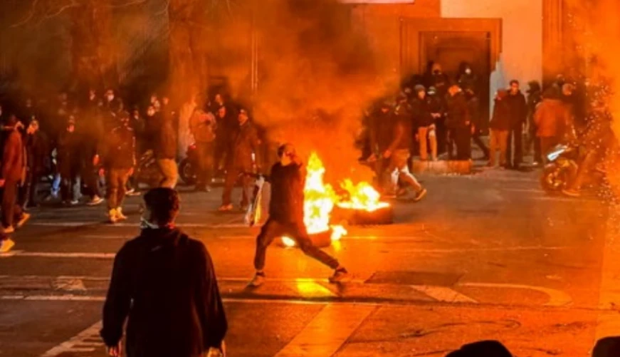 ইরানের বিক্ষোভে নিহত প্রায় ২০০০ জন, সরকারি স্বীকারোক্তি