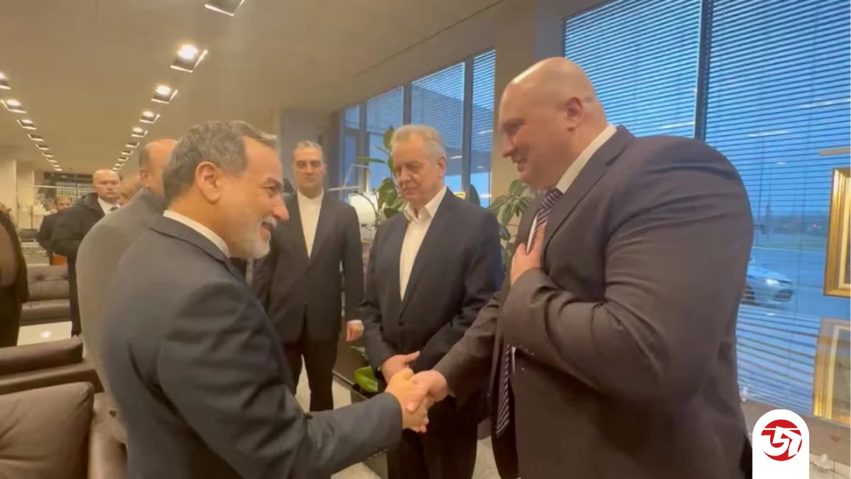 রাশিয়ায় ইরানি পররাষ্ট্রমন্ত্রী, ট্রাম্প বললেন- ‘আলোচনায় আমাদের ডাকুন’