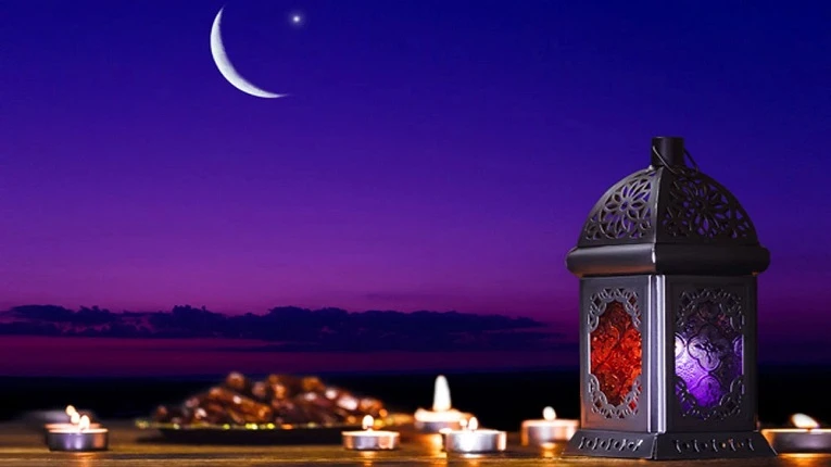 চাঁদ রাতের ফজিলত: সহিহ বর্ণনা, প্রচলিত কথা ও সতর্কতা