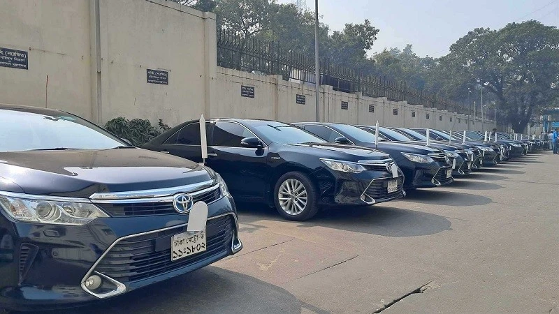 নতুন মন্ত্রীদের জন্য প্রস্তুত  ৪৫টি সরকারি গাড়ি