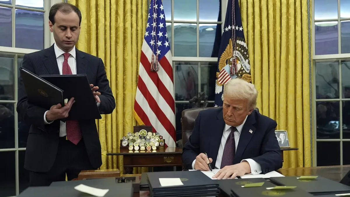 আলোচনায় ফিরতে ইরানকে ২ শর্ত দিল যুক্তরাষ্ট্র