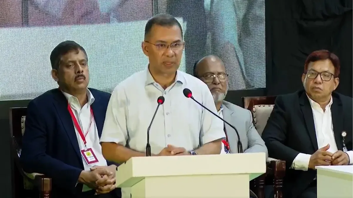 ২৫ হাজার ধাত্রী ও ১ লাখ স্বাস্থ্যকর্মী নিয়োগের ঘোষণা প্রধানমন্ত্রীর