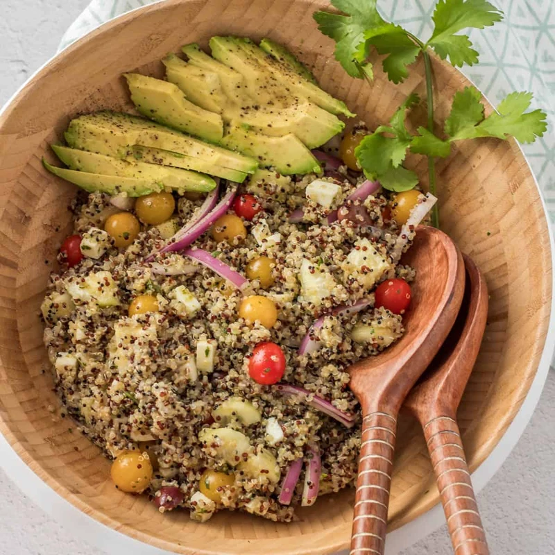 মাত্র ১০ মিনিটে ঘরেই বানান রাজকীয় স্বাদের পেরুভিয়ান কুইনোয়া সালাদ!