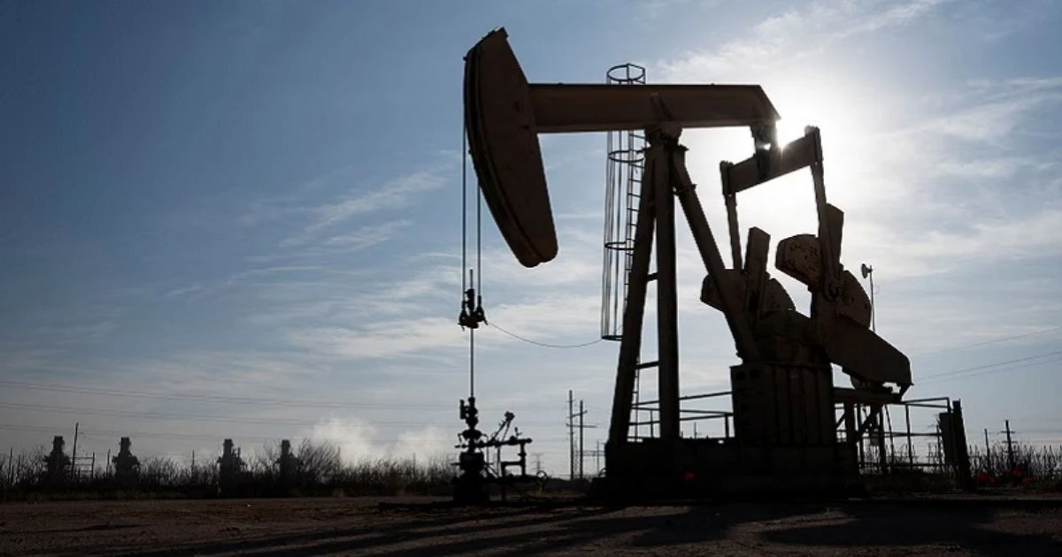 জ্বালানির দাম বাড়ায় ফিলিপাইনে বিক্ষোভ