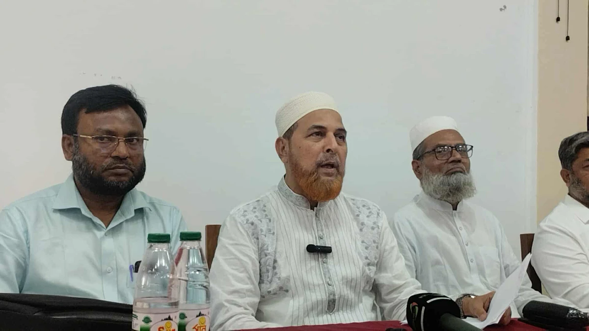 রাবি শিক্ষার্থীদেরকে মাসিক ২০০০ টাকা বৃত্তি ও ক্যাম্পাসে ৫টি ই-কার প্রদানসহ এক গুচ্ছ পরিকল্পনা রুয়া'র