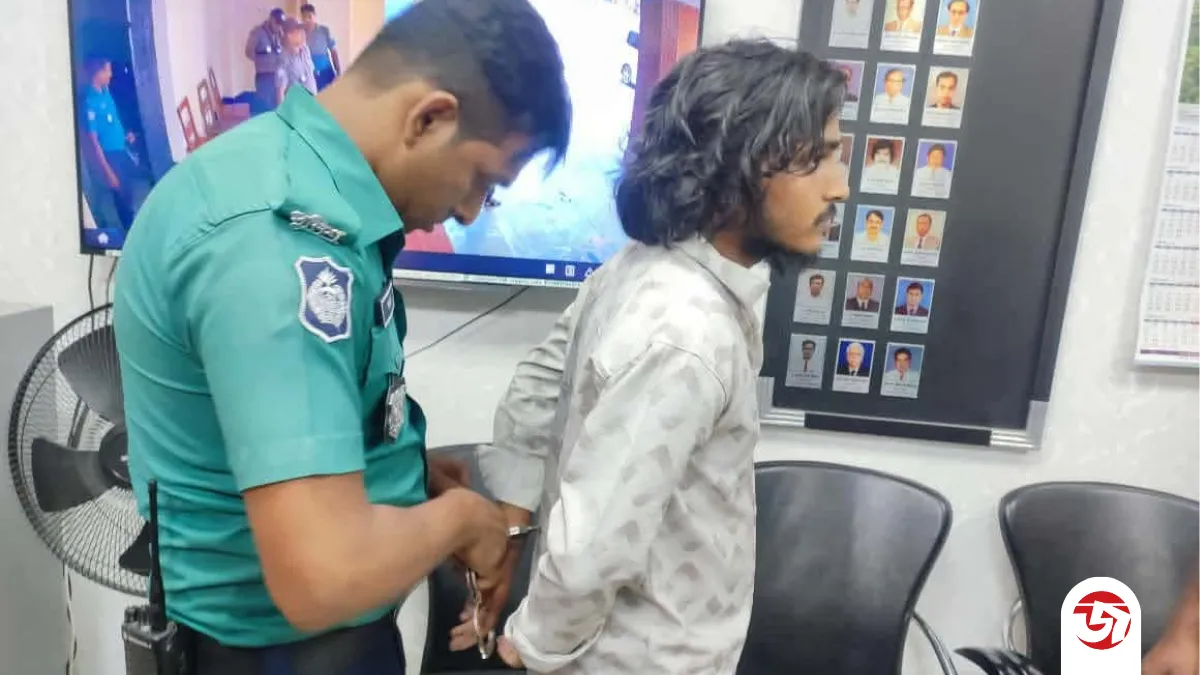 রাবিতে নিষিদ্ধ সংগঠন ছাত্রলীগের এক নেতা আটক