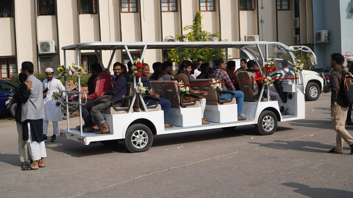 চালুর ৪ মাসেই বন্ধ রাবির ই-কার সেবা, শিগগিরই চালুর আশ্বাস