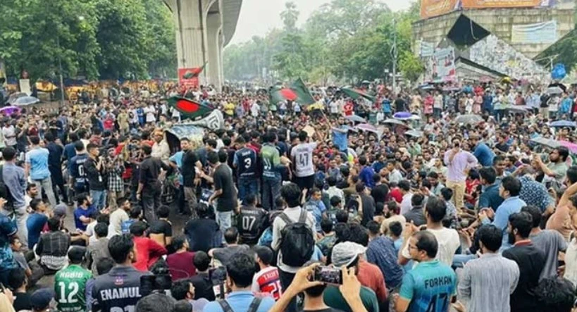 ফের শাহবাগে বিক্ষোভ