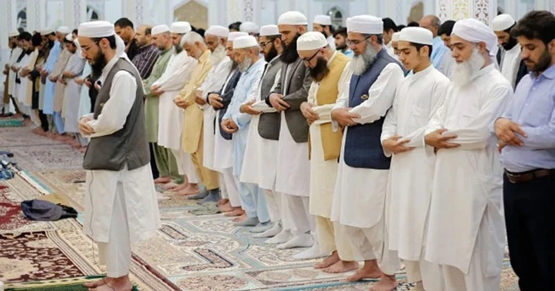 সহিহ হাদিসে তারাবি নামাজের প্রমাণ