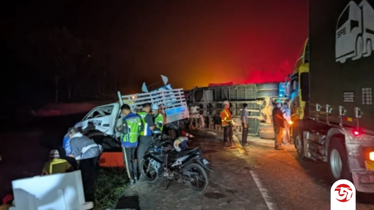 মালয়েশিয়ায় তিন লরির সংঘর্ষে বাংলাদেশিসহ নিহত ২