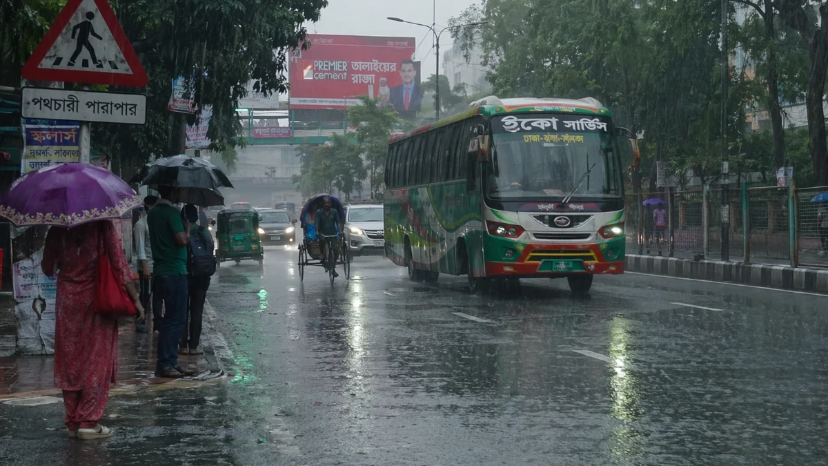 দুপুরেই ঝড়ের আভাস, চার বিভাগে সতর্কতা