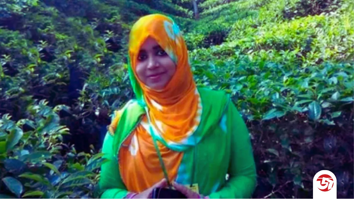 তনুর পোশাকে মিলল আরেকজনের রক্ত