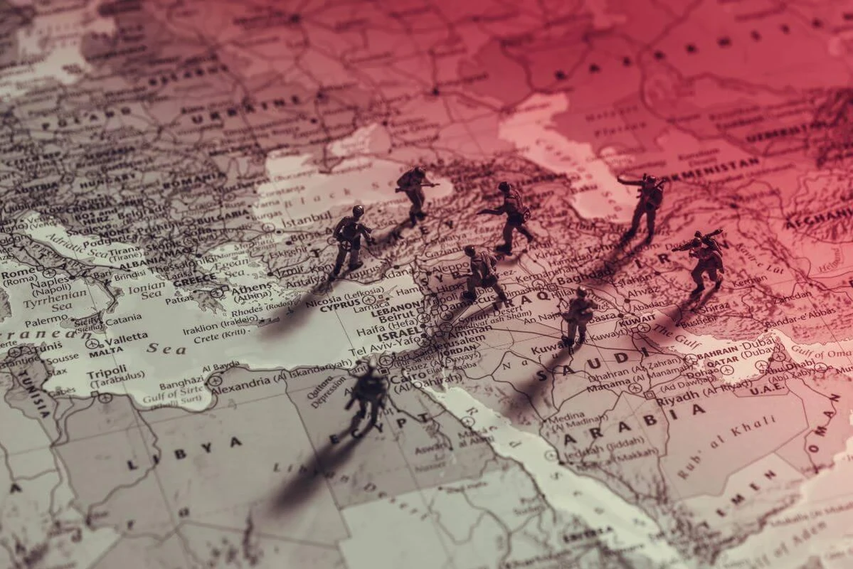 ‘চূড়ান্ত চুক্তি না হওয়া পর্যন্ত সেনা থাকবে’, ট্রাম্পের হুঁশিয়ারি, বিশ্লেষকের মতে শক্ত অবস্থানে ইরান