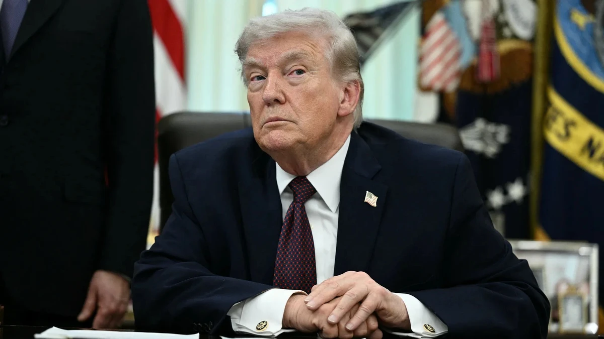 বিধ্বস্ত বিমানের পাইলট ও ক্রুকে উদ্ধার নিয়ে ট্রাম্প কী বললেন