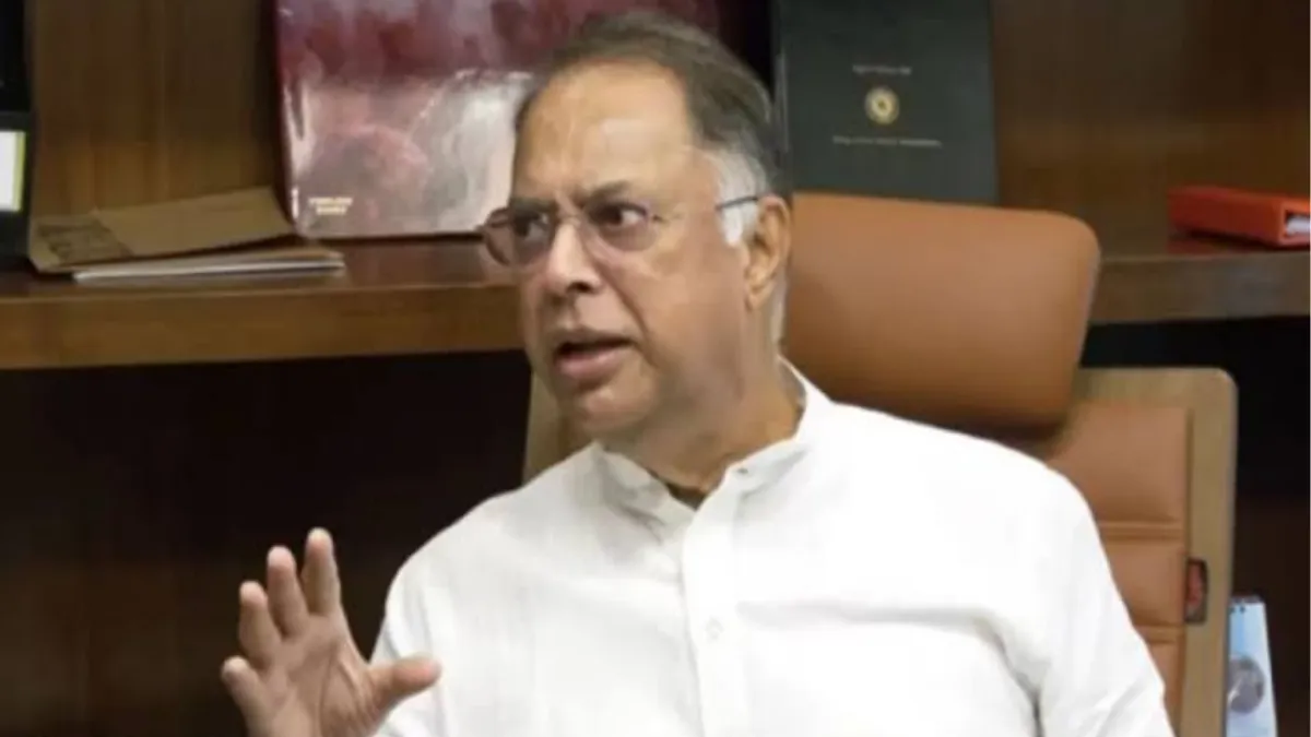 সৌরবিদ্যুতের উৎপাদন বাড়িয়ে জ্বালানি আমদানির চাপ কমাতে চায় সরকার: মন্ত্রী
