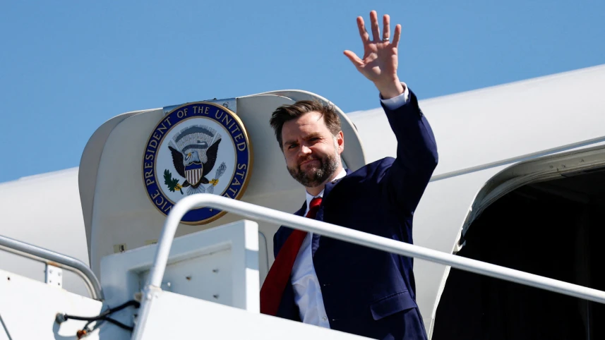 চুক্তি ছাড়াই যুক্তরাষ্ট্রে ফিরছেন মার্কিন ভাইস প্রেসিডেন্ট