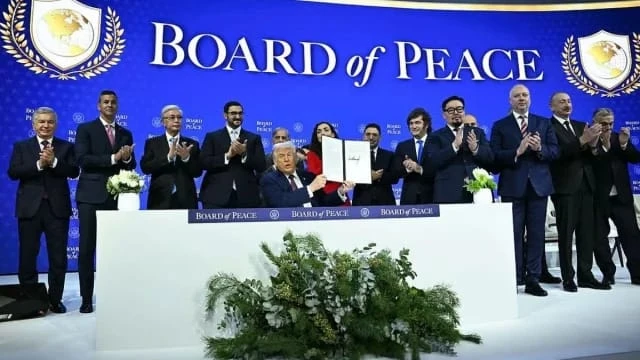 ট্রাম্পের শান্তি পর্ষদের অর্ধেক সদস্যেরই যুক্তরাষ্ট্রে প্রবেশ নিষেধ