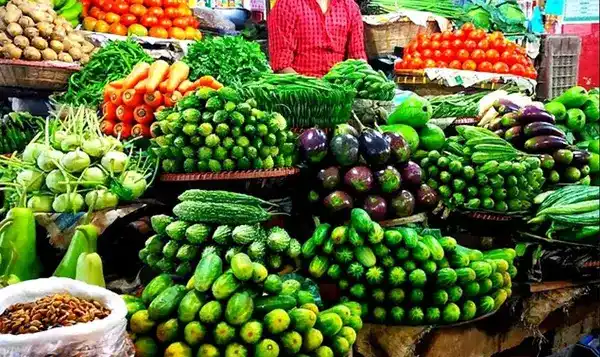 ইলিশের দাম কমলেও নিত্যপণ্যের দাম উর্ধ্বমুখী