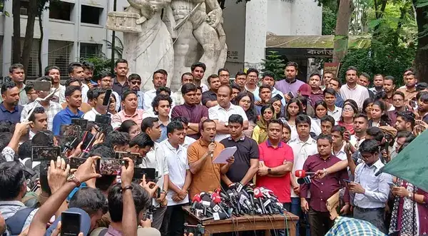 ডাকসু নির্বাচনে ছাত্রদলের পূর্ণাঙ্গ প্যানেল ঘোষণা