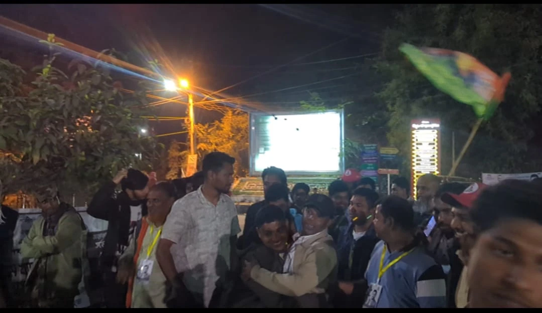 চবি অভ্যন্তরের দুই কেন্দ্রেই জয় পেয়েছেন বিএনপি প্রার্থী মীর হেলাল