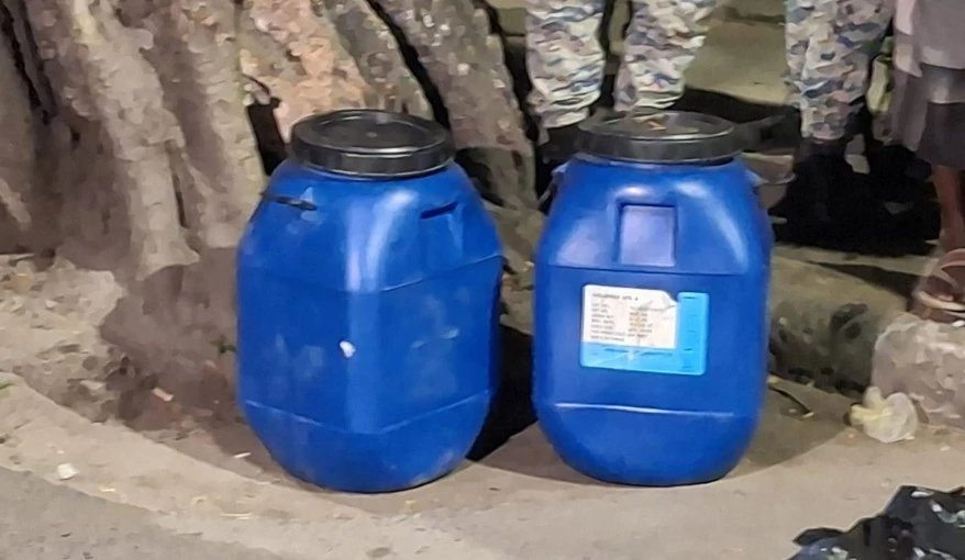 জাতীয় ঈদগাহ মাঠের পাশে ড্রাম থেকে খণ্ড-বিখণ্ড লাশ উদ্ধার