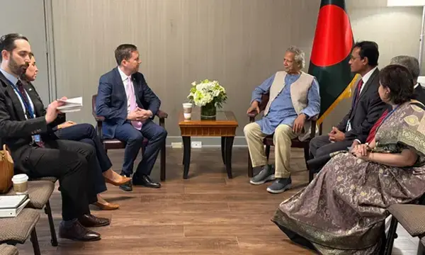 দেশ নির্বাচনের জন্য সম্পূর্ণ প্রস্তুতঃ নিউইয়র্কে প্রধান উপদেষ্টা