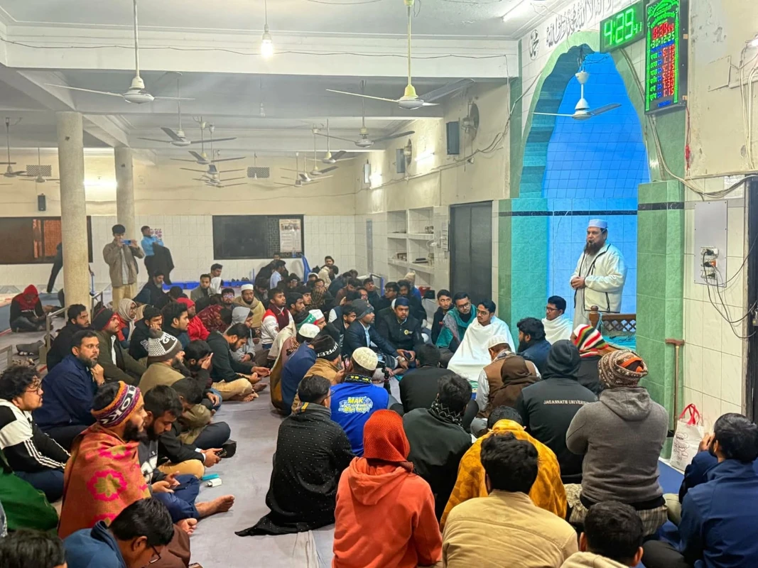 খালেদা জিয়ার মাগফিরাত কামনায় জবি শিবিরের দোয়া মাহফিল