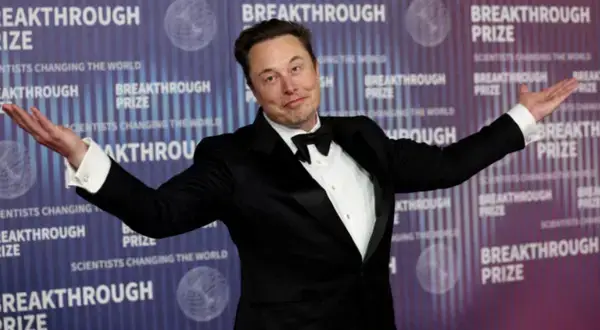 ৫০০ বিলিয়ন ডলারের মালিক একমাত্র মানুষ-ইলন মাস্ক!