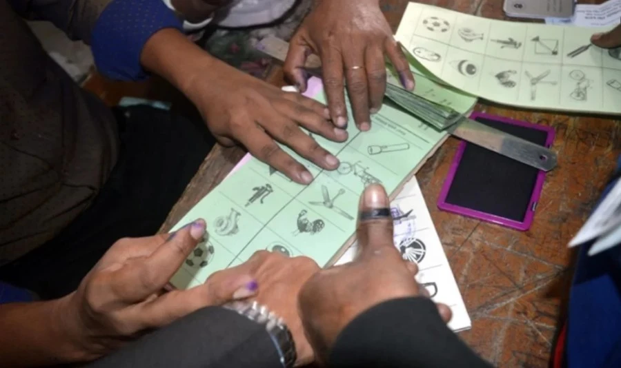 জাল ভোট দিলে কয় বছরের কারাদণ্ড হবে ?