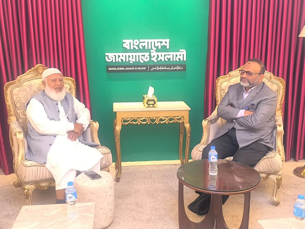 এবার জামায়াত আমিরের সঙ্গে সাক্ষাৎ করলেন ঢাবি উপাচার্য