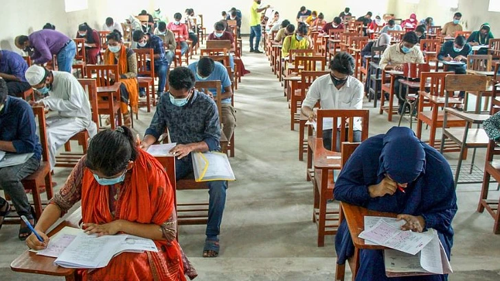 ঢাবি চারুকলা ইউনিটের ভর্তি পরীক্ষা অনুষ্ঠিত